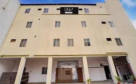Super Collection O Patna Airport Formerly Hotel Shahi Mahal